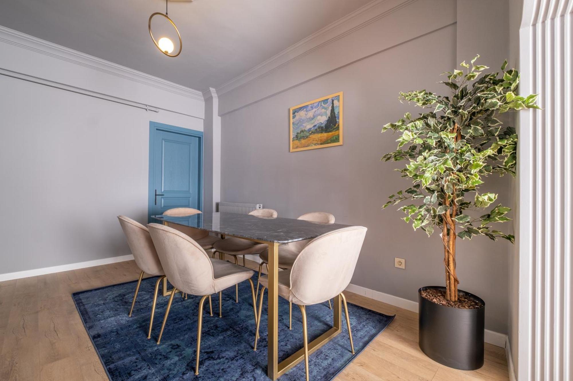Apart Otel Mayer Beyoglu